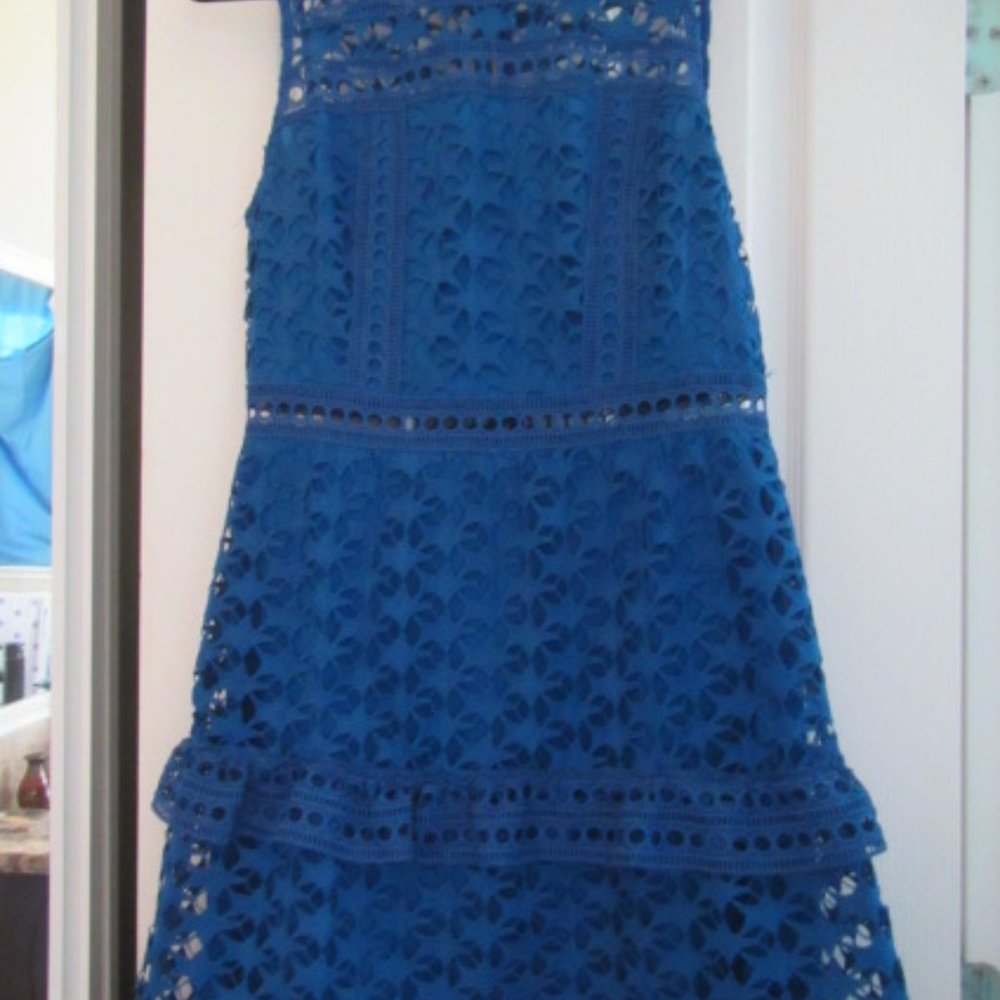 BLUE STAR LACE DRESS